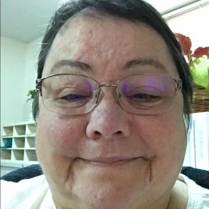 Meet your Posher, Jacqueline